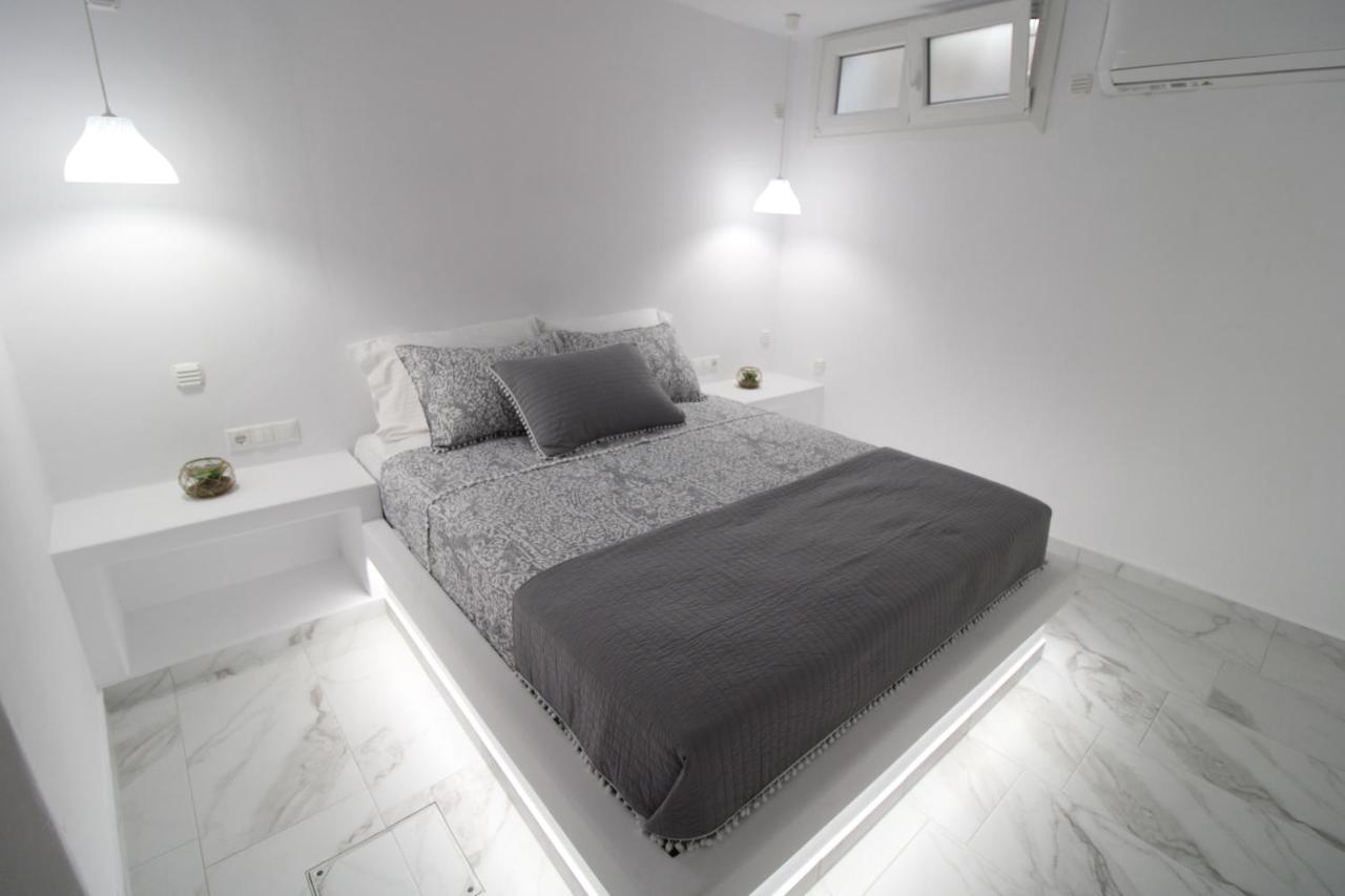 Plaka Philoxenia Apartments 외부 사진