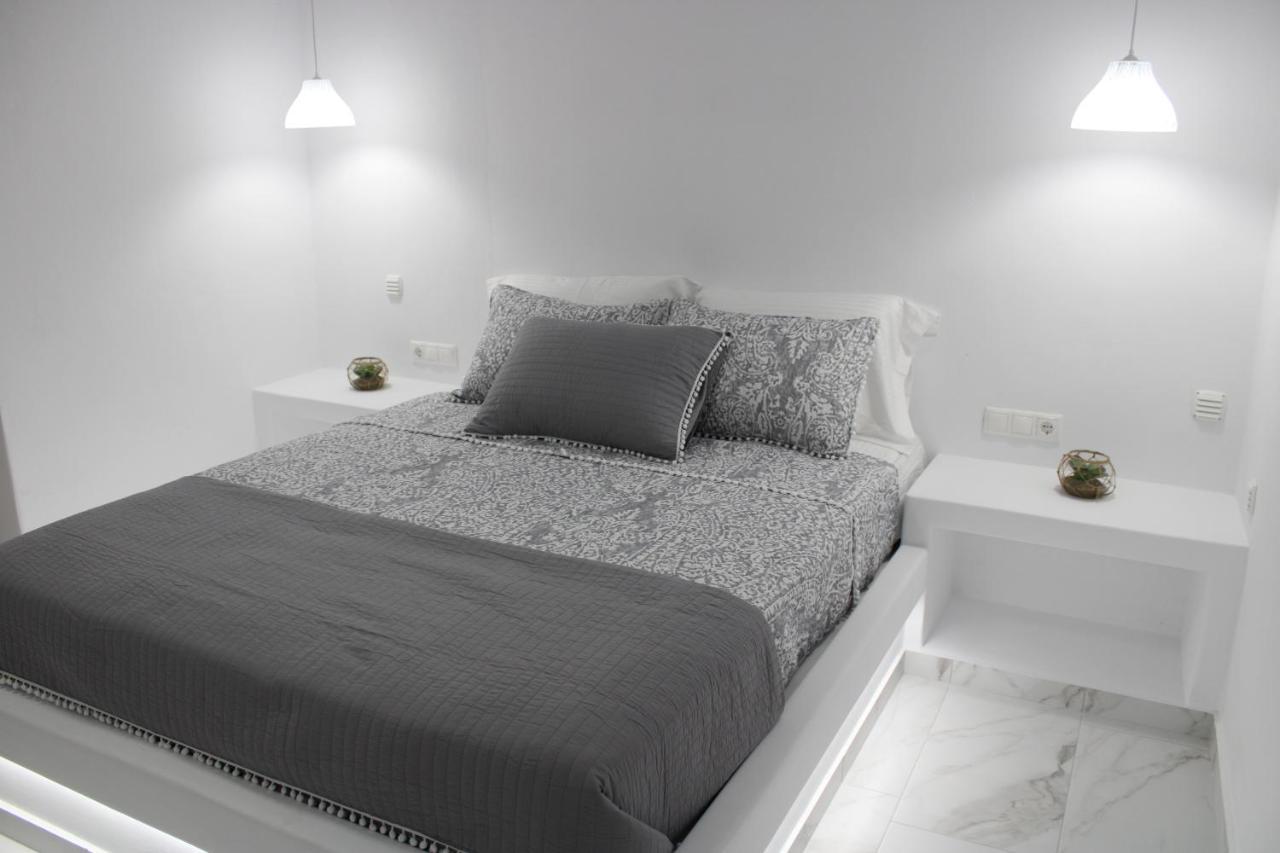 Plaka Philoxenia Apartments 외부 사진
