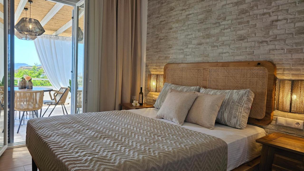Plaka Philoxenia Apartments 외부 사진