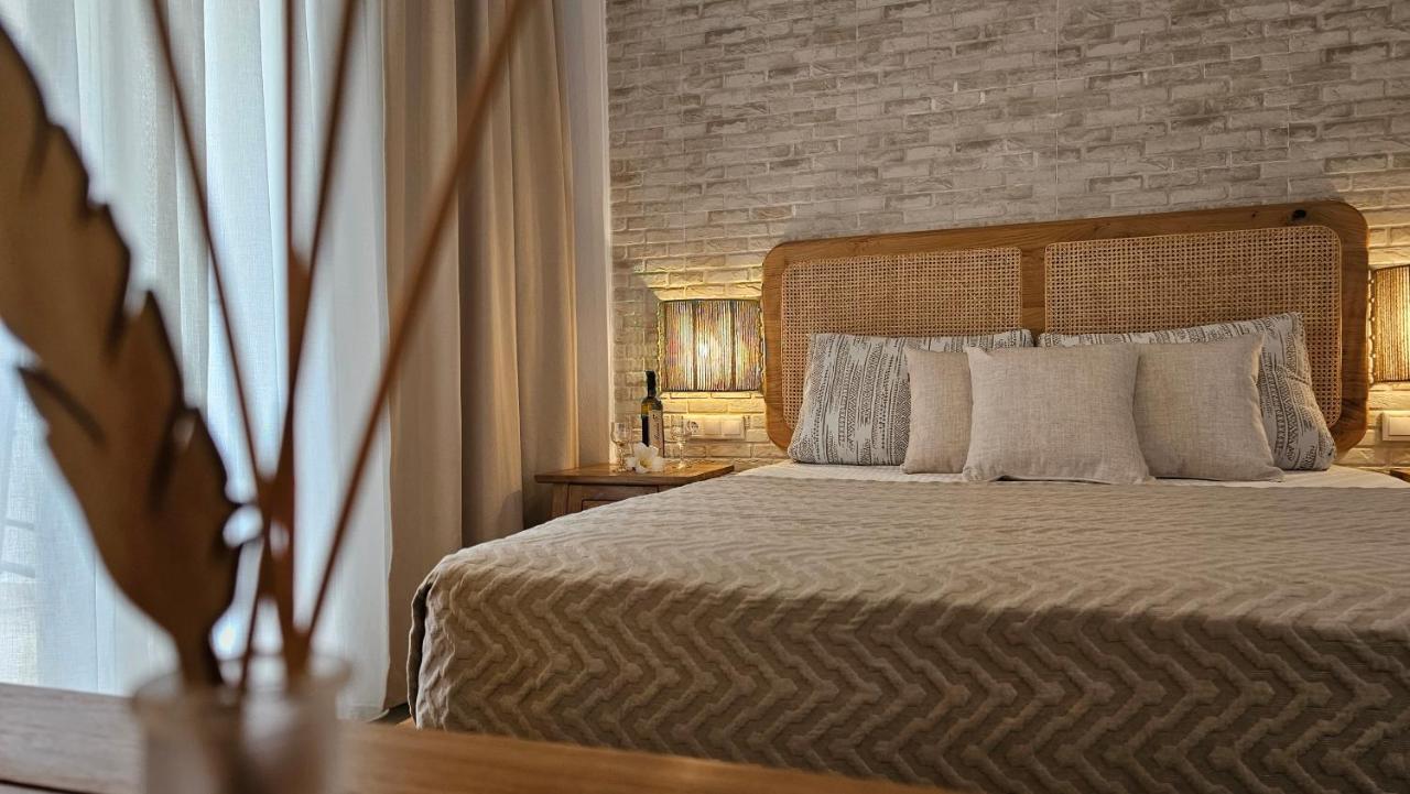 Plaka Philoxenia Apartments 외부 사진