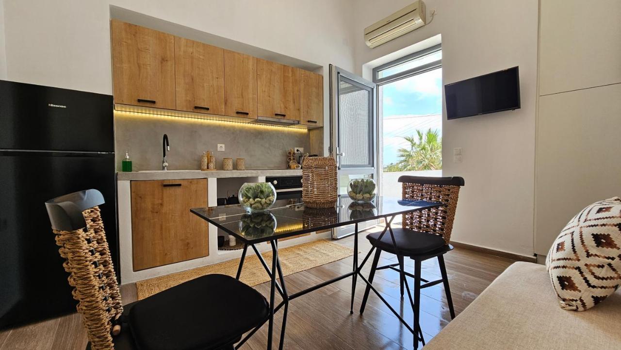 Plaka Philoxenia Apartments 외부 사진